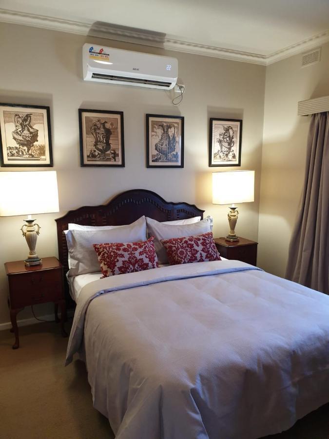 Comfort-Style-Unexpected Villa Sea Lake ภายนอก รูปภาพ